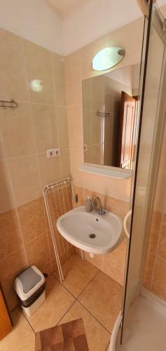 Hotel Aqua Oazis Apartman