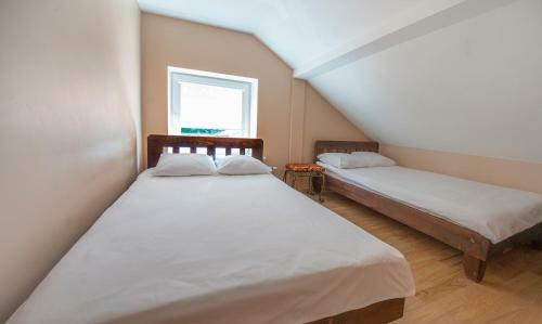 Hostal Arti Minijos