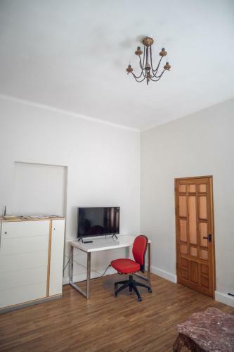 Apartamento Modern 2-room Flat In The City Center