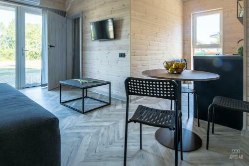 Apartamento J?ros 40