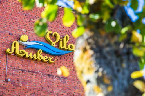 Hostal Amber Vila