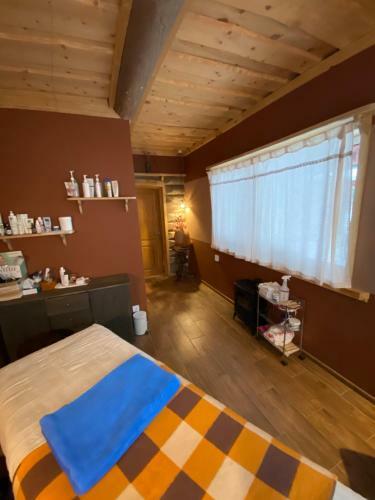Hostal Akmens Sala Viesu Nams