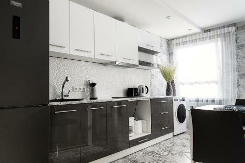 New Bright Stylish Apartment Near Riga