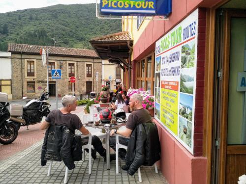 Hostal Hosteria Picos De Europa