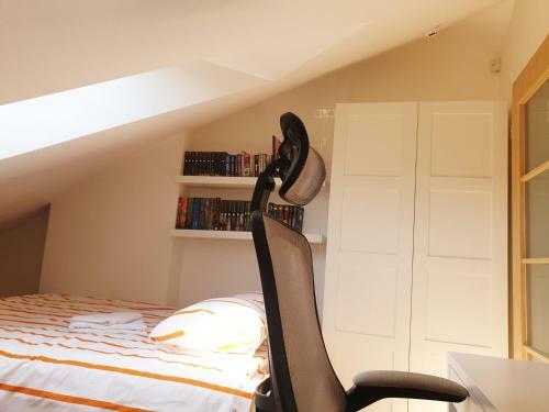 Exceptional Uzupis Bridge 3 Bedroom Apartment
