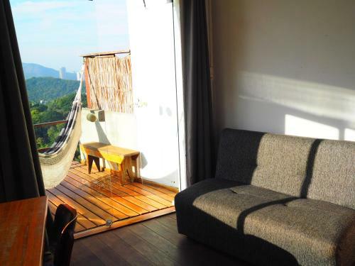 Hostal Casa 48 Guesthouse