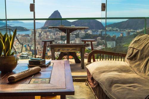 Hostal Casa 48 Guesthouse