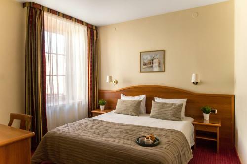 The Old Town Apartment 206 By Urban Rent