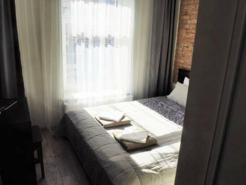 Emi Apartment