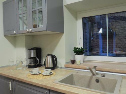 Emi Apartment
