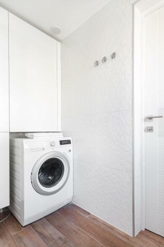 3 Bedroom Apartment 24h Self Check In, Free Parking, Ac, Fireplace