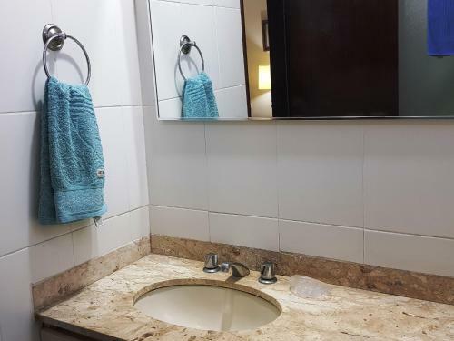 Apartamento Amplo Im�vel Copa Posto 6 - Piscina E Garagem