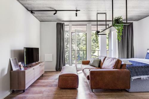 #stayhere - Ozo Park Apartments Spacious & Modern Studios