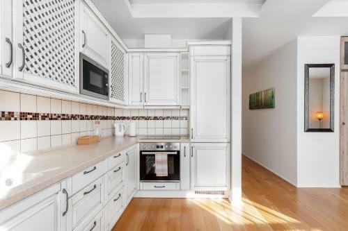 Comfy Apartment 1 Bedr By Reside Baltic