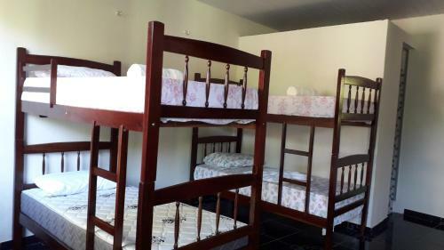 Hostel E Camping Cai�ara