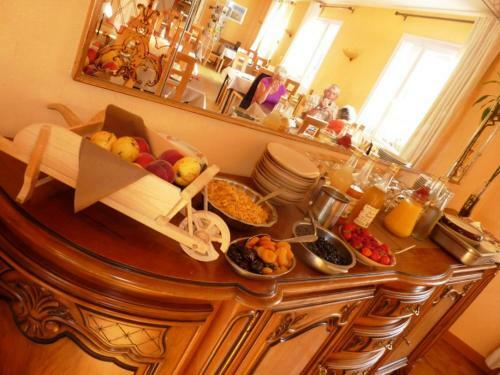Hotel Logis H�tel Beaus�jour