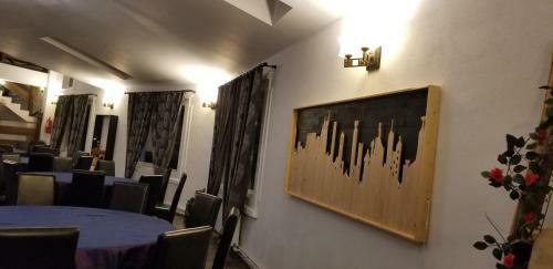Bed & Breakfast Notabil Club Restaurant