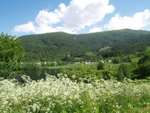 5 Bedrooms, Large Apartment On Farm, Nice View And Nature