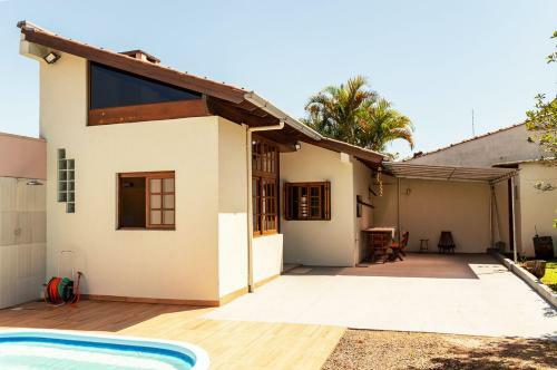 Apartamento Chale C Piscina E Churrasqueira Em Sao Leopoldo-rs