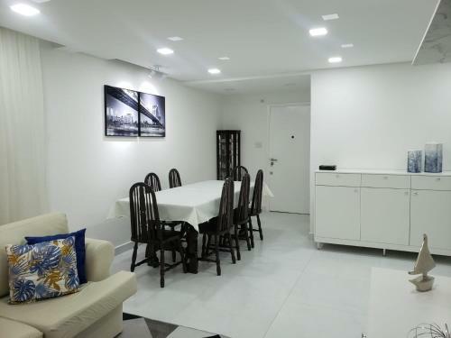 Apartamento Apto Na Quadra Da Praia Com Vista E 1 Vaga!!