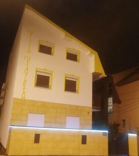 Hotel Vila Violeta