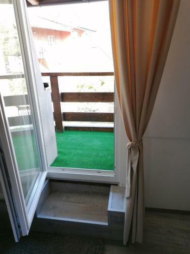 Hostal Preno?i?te Day Holiday