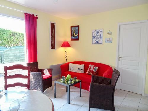 Holiday Home Ardillieres La Bree Les Bains