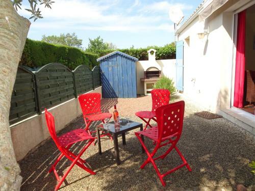Holiday Home Ardillieres La Bree Les Bains