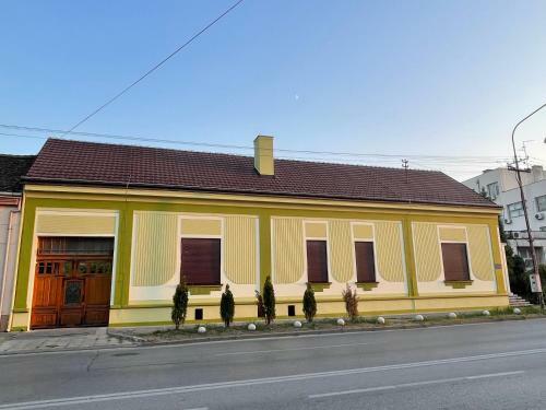 Bed & Breakfast Pb Urban Stay