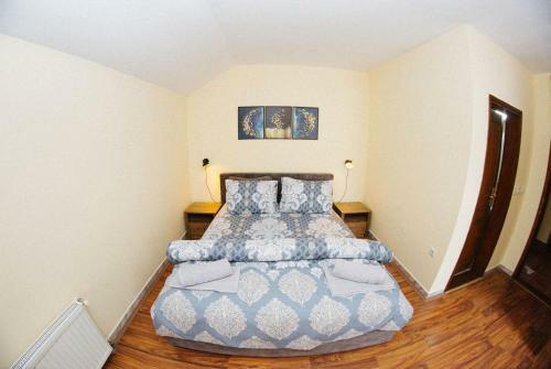 Bed & Breakfast Kroni? Palace
