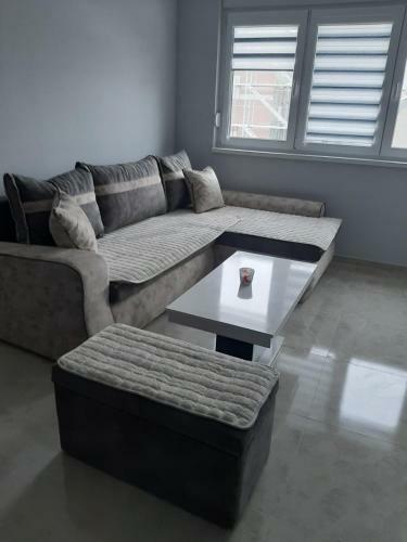 Pele Apartmani 6