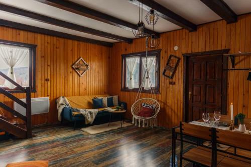 The Wooden Nest -covasna