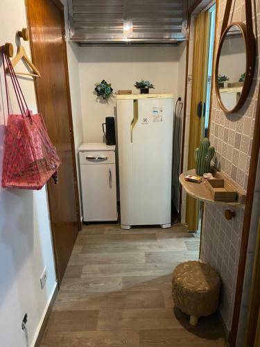 Apartamento Kitnet Confort�vel E Completa