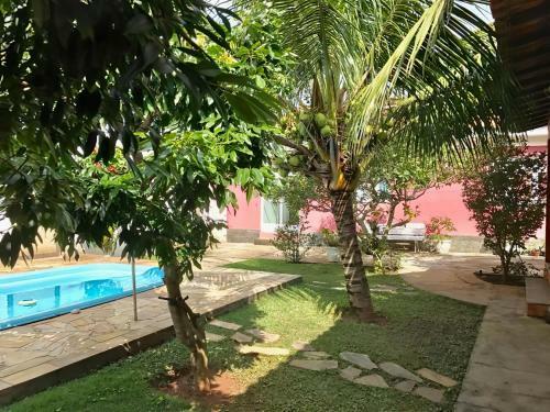 Casa Com 3 Quartos E 4 Banheiros 400m Da Praia