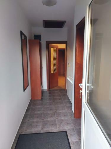 Helena Apartment