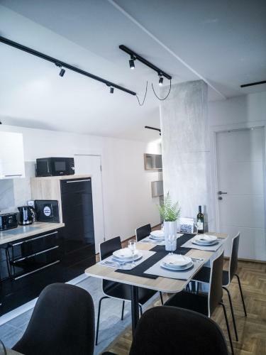 Raw Industrial City Apartment