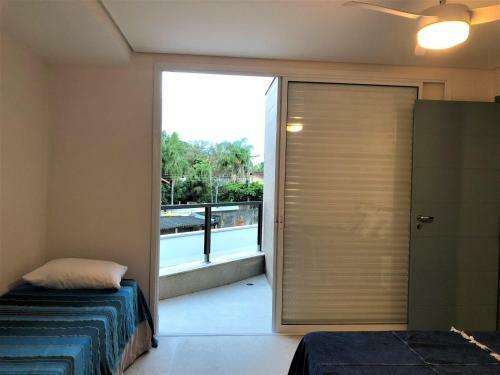 Casa Nova Na Praia Linda De Juquehy