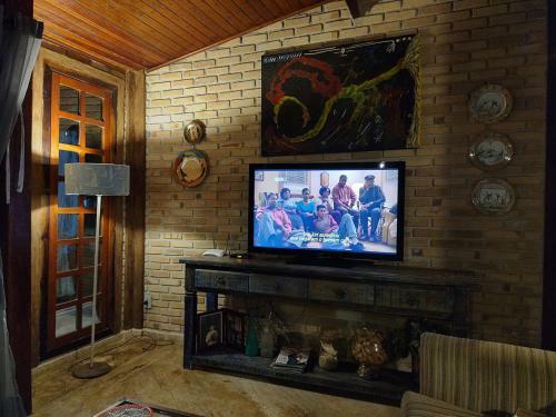 Charmosa Casa Com Churrasq Na Praia De Camburi