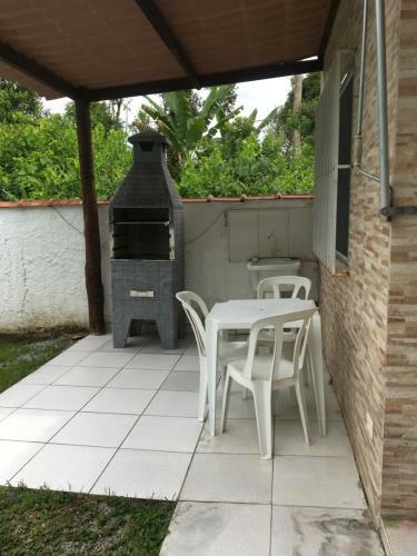 Casa Ampla E Aconchegante 5min. A P� Da Praia!