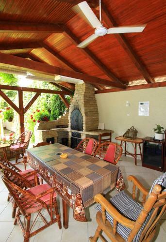 Villa ?umski Raj