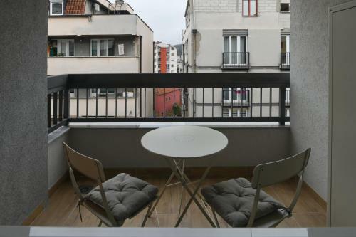 Apartment Modern