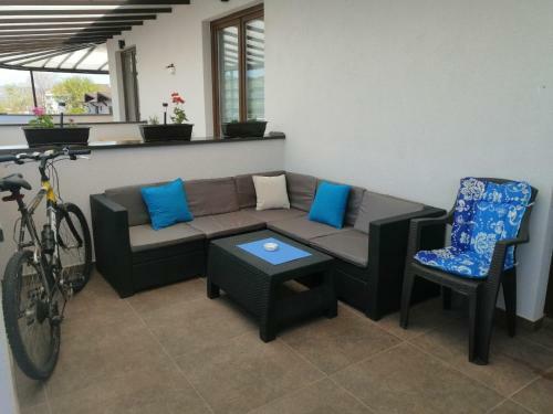 Zen Apartment