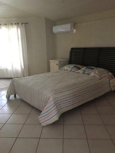 Casa 4 Quartos Em Stella Maris 200 Metros Da Praia