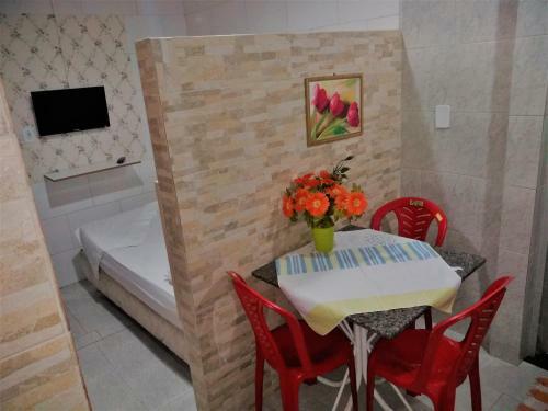 Kitnet H� Um Minuto Caminhando Ate Praia De Itapu�