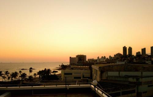 Apartamento Edif�cio Metropole Ondina