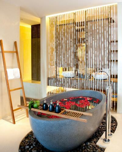Hotel Hansar Samui Resort & Spa