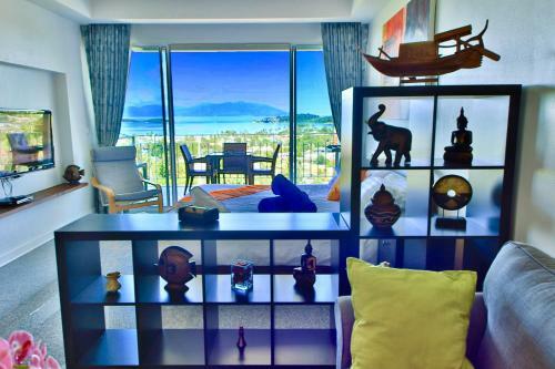 Apartamentos The Bay