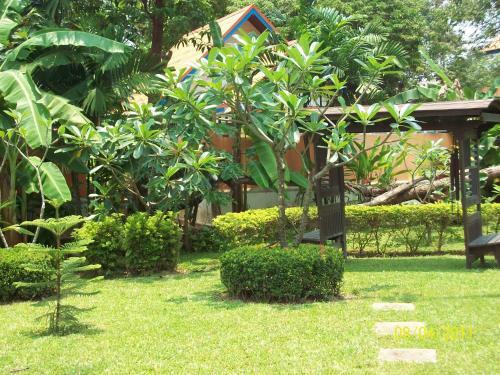 Hotel Lawana Resort
