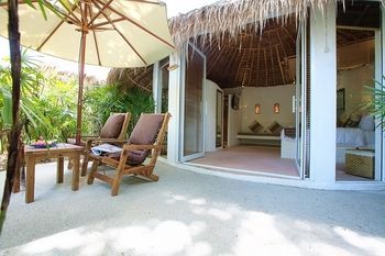 Hotel Eden Beach Bungalows