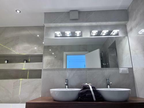 Lovely Apartment With Hot Tub